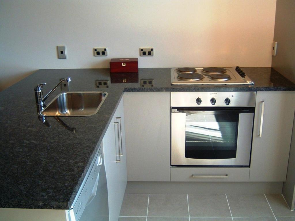 כרייסטצ'רץ' City Central Motel Apartments מראה חיצוני תמונה